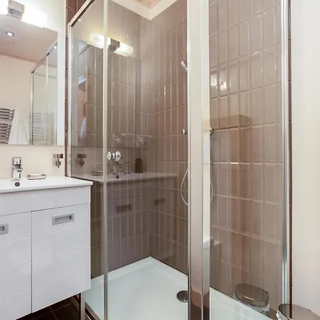 Chez Roberto 3br Duplex With Sauna & Garden - Happy 公寓 *
