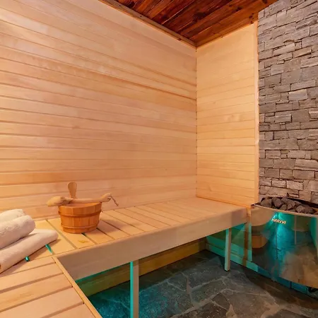 Chez Roberto 3br Duplex With Sauna & Garden - Happy *