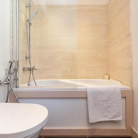 公寓 Chez Roberto 3br Duplex With Sauna & Garden - Happy 霞慕尼