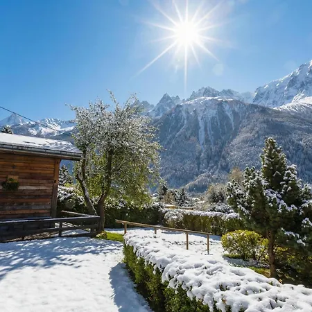 Chez Roberto - Happy * Chamonix